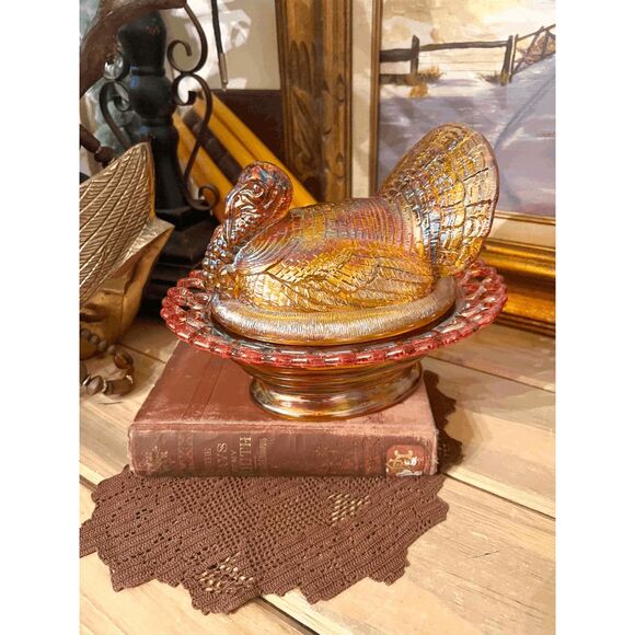 Large Marigold Carnival Glass Turkey on Nest Dish – Lace Edge Trinket Box – Moss - Picture 5 of 6